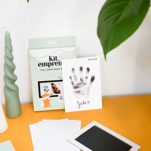 Kit d'empreintes pour mains et pieds de bébé Plumie